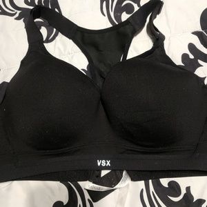 VSX Sports bra 36D SLIGHT TEAR ON BACK